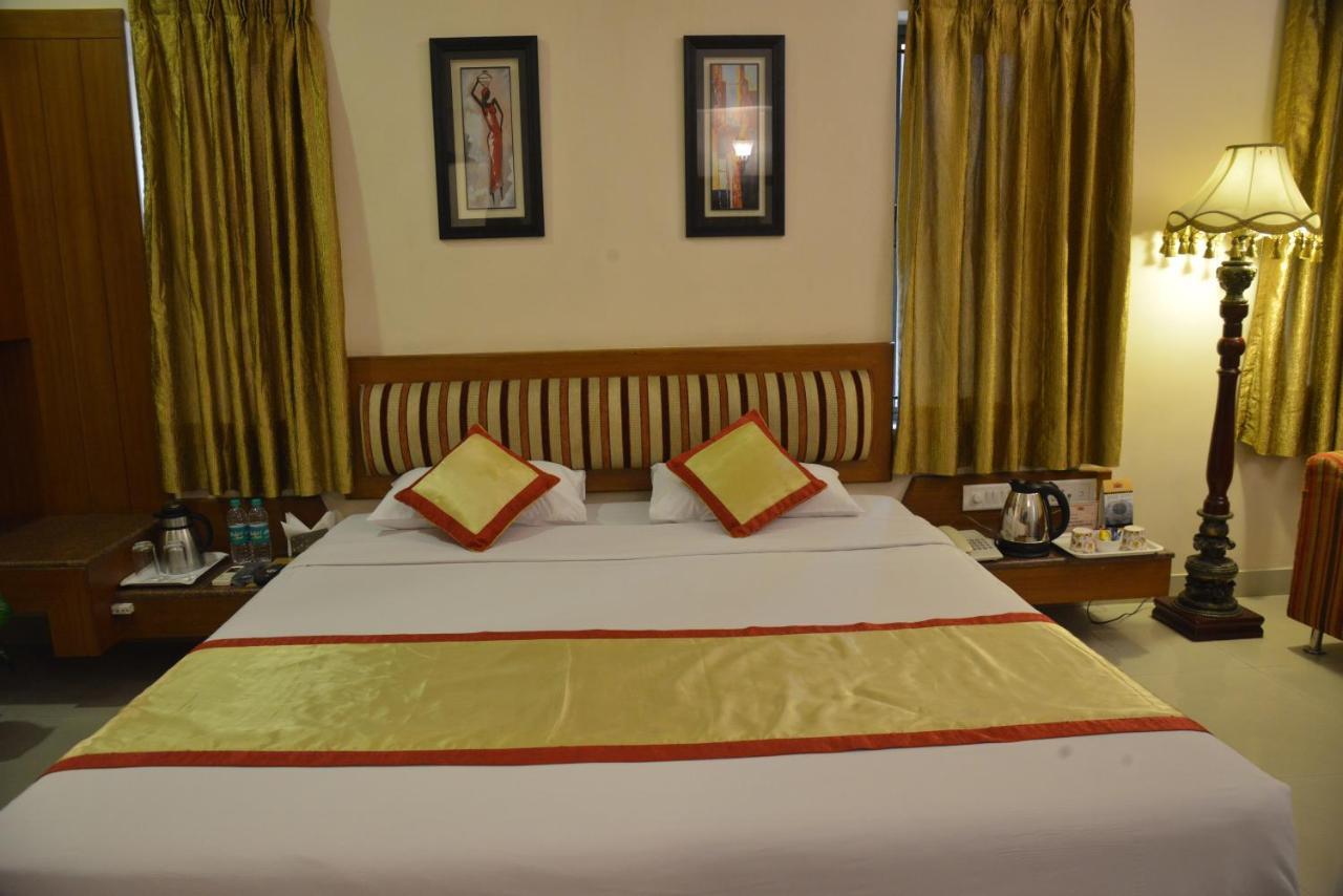 Hotel Pai Vista, Kr Road Bengaluru Zewnętrze zdjęcie