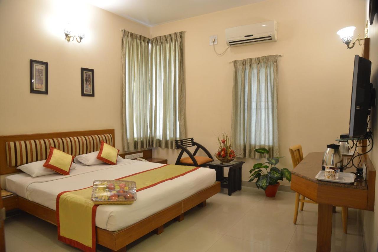 Hotel Pai Vista, Kr Road Bengaluru Zewnętrze zdjęcie