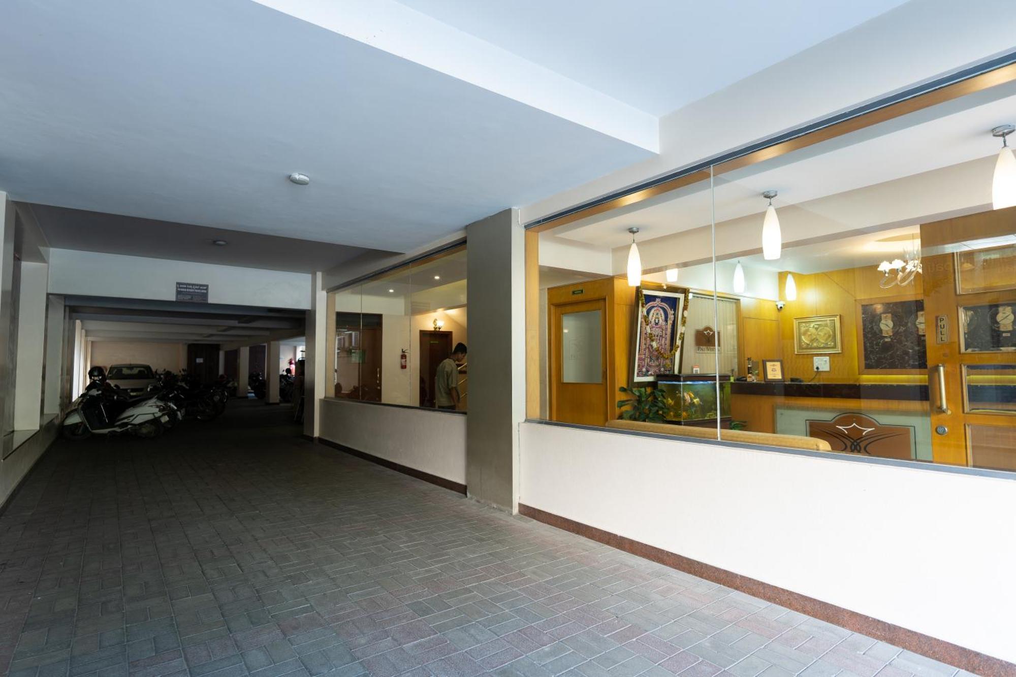 Hotel Pai Vista, Kr Road Bengaluru Zewnętrze zdjęcie